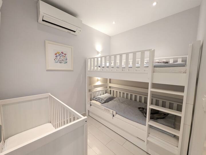 Schlafzimmer 2