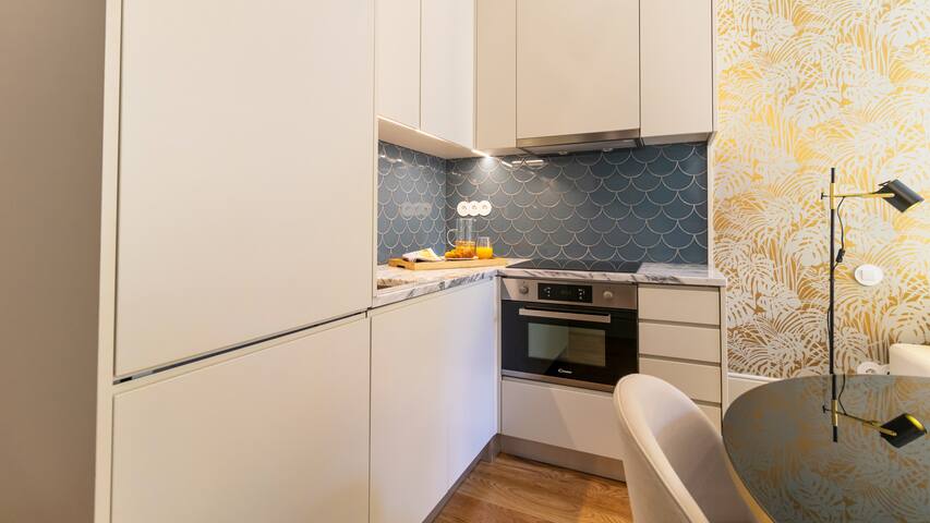 Downtown PortoEdition Ground gallery image 4