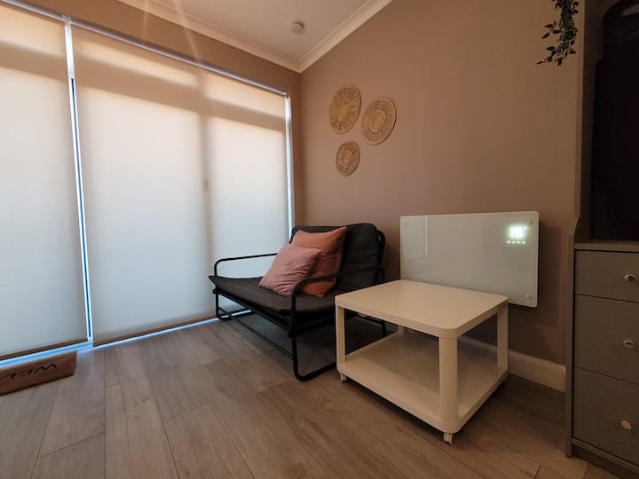 Cosy & Convenient Space Near M1, Em Airport & City - Nottingham