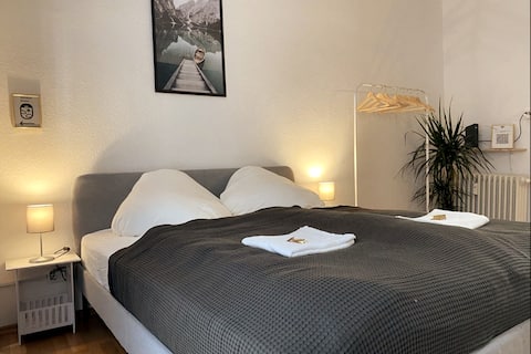 Central * Stylish * Near HBF * Netflix
