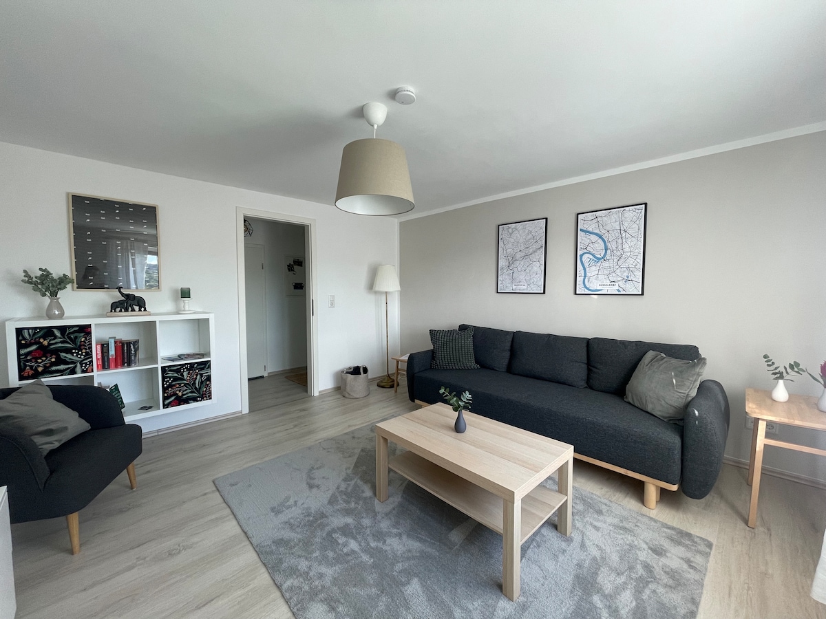 Popular Airbnb listing: Beautiful view over Wuppertal-Vohwinkel in Wuppertal