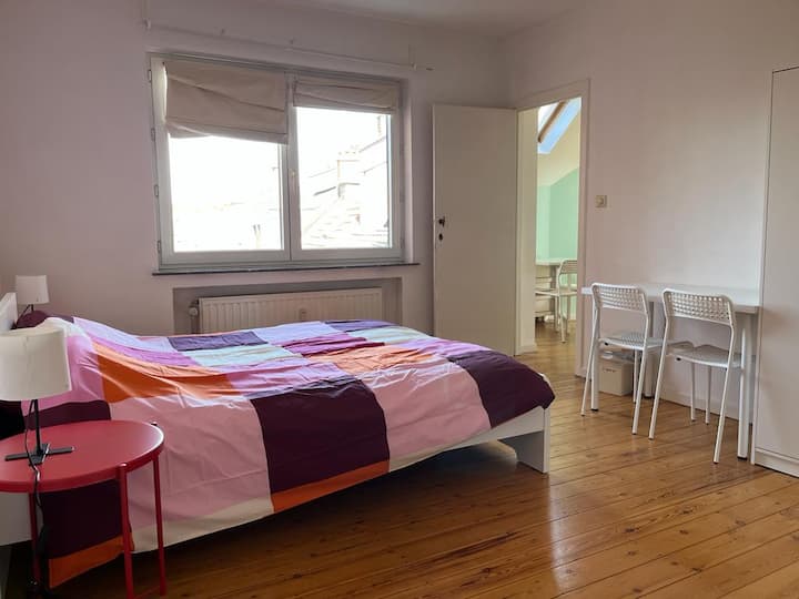Great apartment for 6 people Great location!