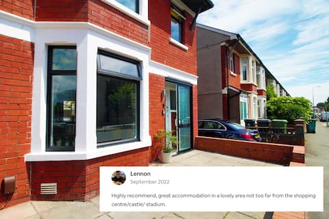 Top Airbnb: Maindy House - Home close to City Centre + parking in Cathays