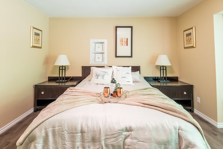 Queen Room