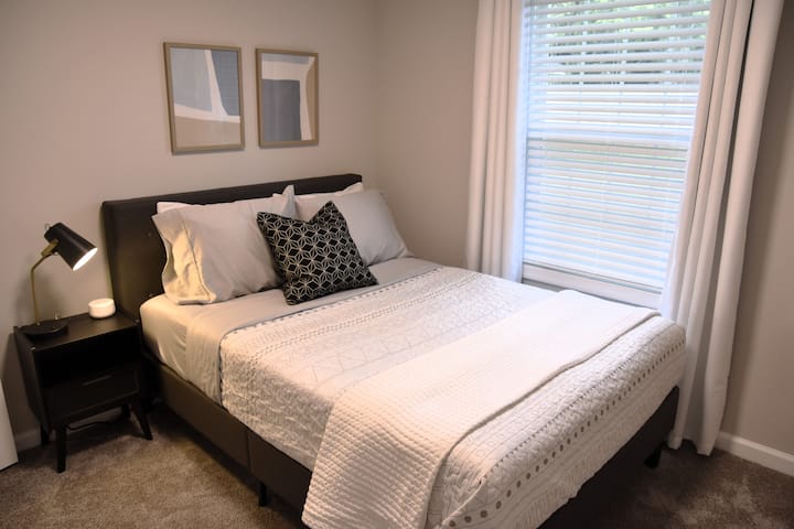 Легло в пълен размер