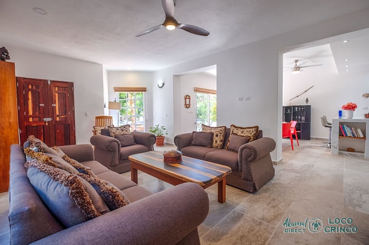 Townhome W A Private Rooftop Jacuzzi! Shared Pool! - Akumal