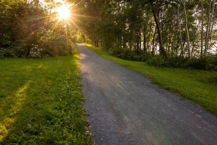 Waterfront City Hideaway, Trail, Boat-in/out gallery image 5