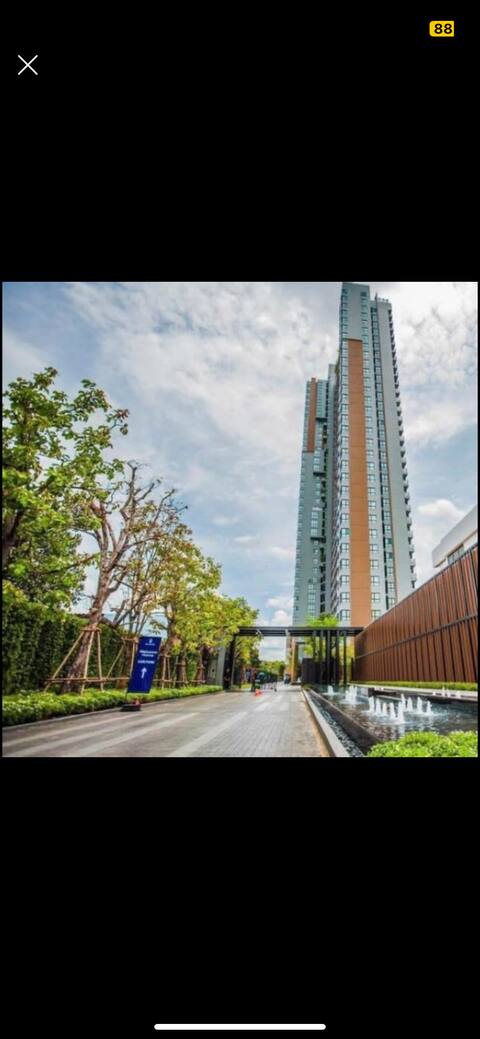 Centrally located condo