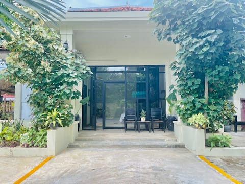 Apartment for rent short and long term