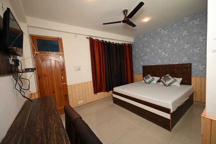 The Shalangco Villa Deluxe Room2 - Kullu