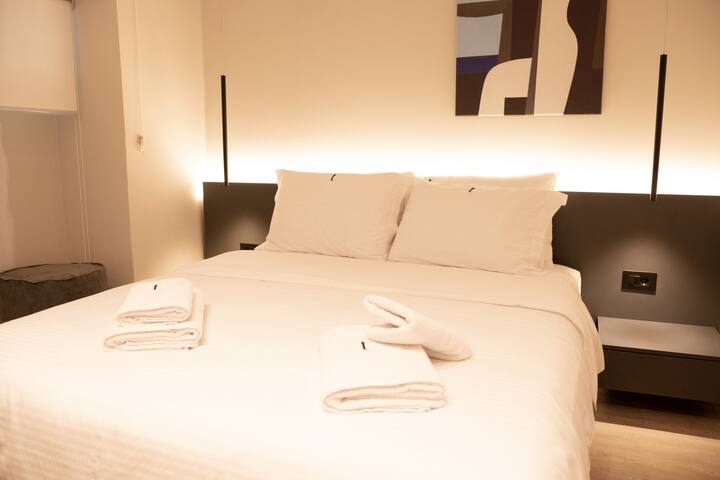 Taskou Luxury Suites managed Airbnb listing 2