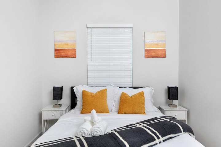 غرفة النوم 2