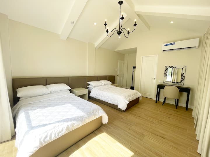 საძინებელი 4