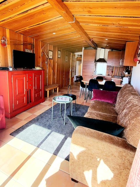 Top Airbnb: Apartment near the finish line of the Tour de France. à Huez