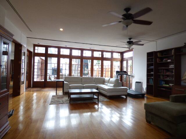 La Jolla Shores Beach walking 3 min. Heated pool gallery image 4