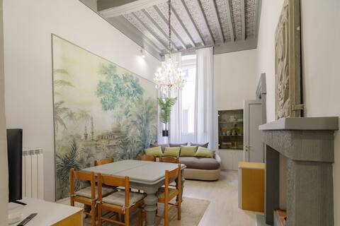 "Il Salotto" of the Court of Corso Cavour