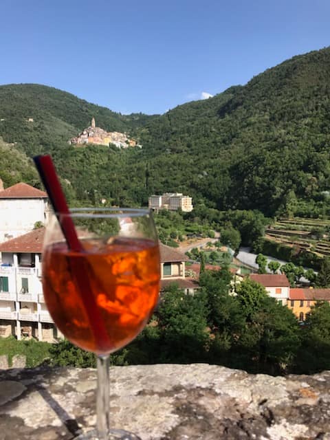 Charming house with garden and beautiful views