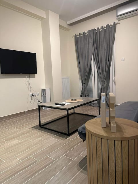 Kinfeels’ Downtown Suite ( K3 )