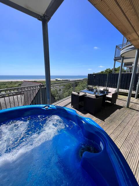Milkwood - Superb Holiday Apartment - Hot Tub