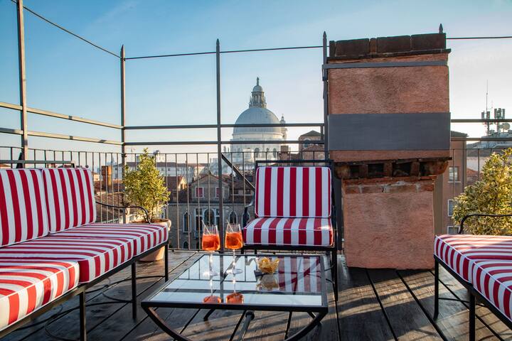 Daplace | Acquadela Apartment gallery image 4