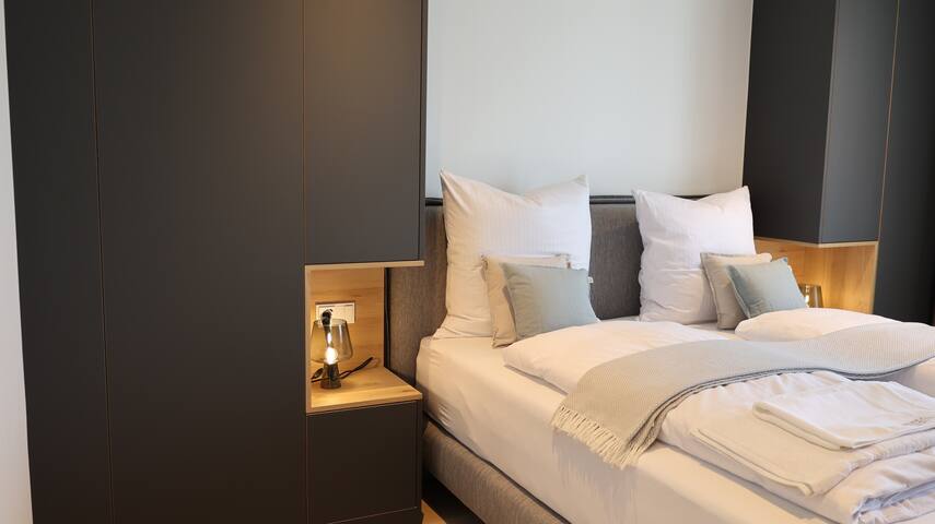 Apartment 14 gallery image 2