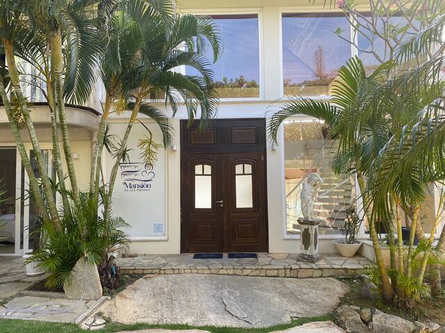 Experiência Em Buzios managed Airbnb listing 1