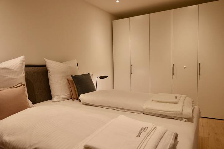 Apartment 22 gallery image 2