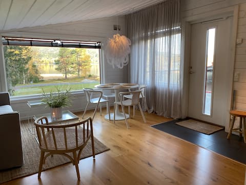 Quiet guesthouse with sea view in the High Coast