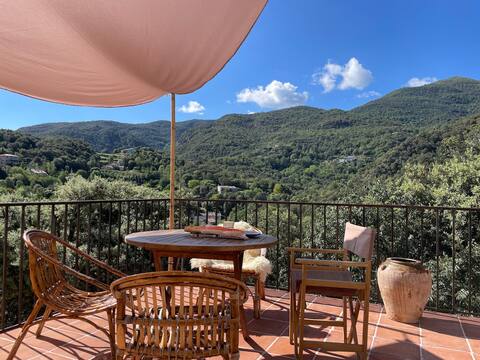 Cozy Catalan Cottage