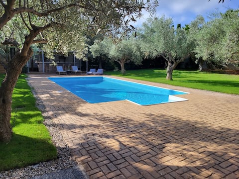 Varkiza Minimal Residence - 5minsea