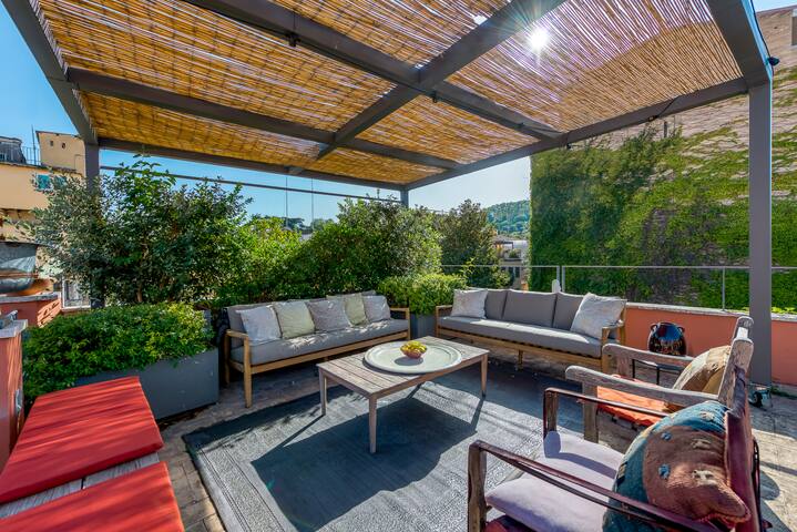 Skylife Eco-Luxe Trastevere Haven gallery image 5