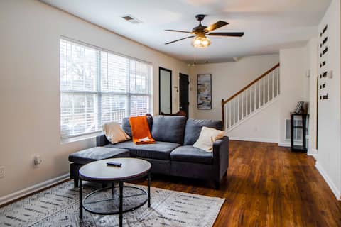 Top performing Airbnb: Casa de Acevedo in English Avenue