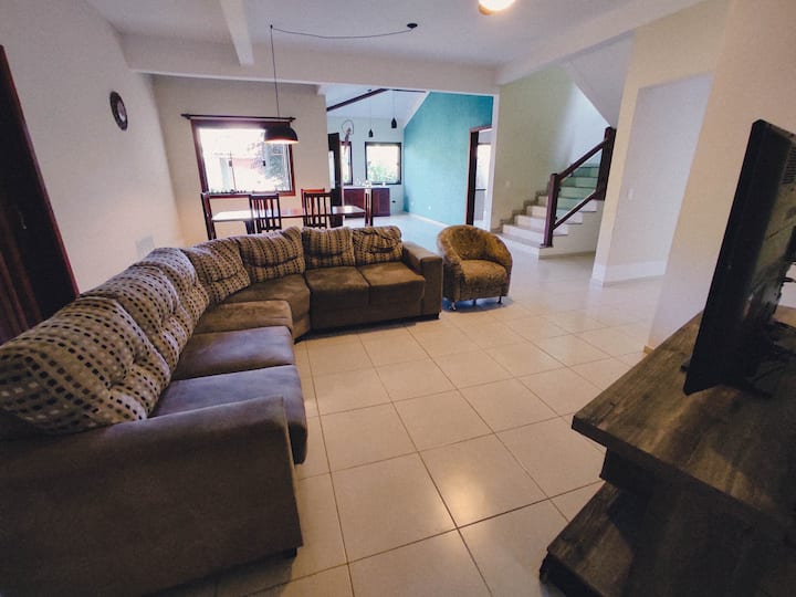 Casa Grande Em São Sebastião - Recanto Da Família - Caraguatatuba