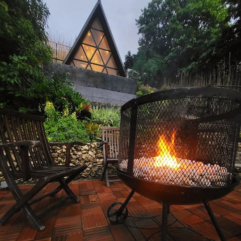 Tatsulok Loft Villa w/Pool