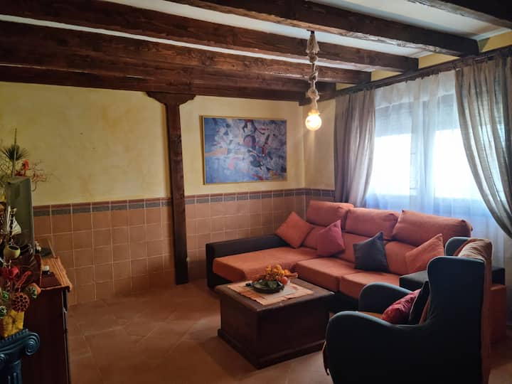 Casa De Ensueño. - Candeleda