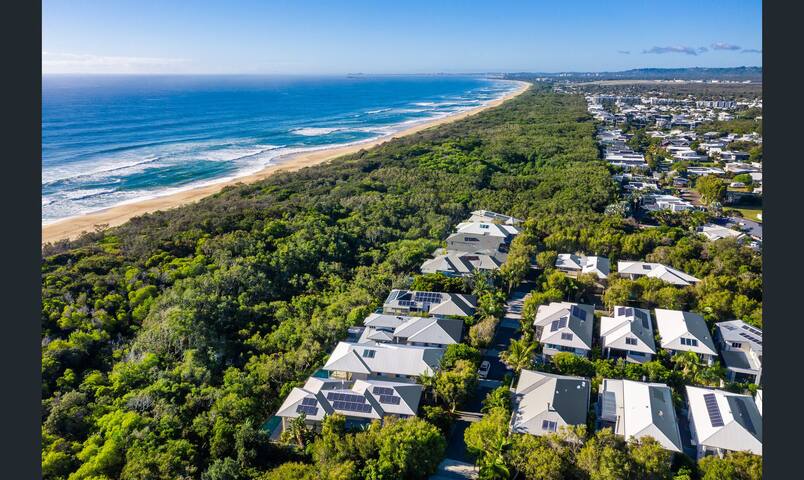 Beachside gallery image 2