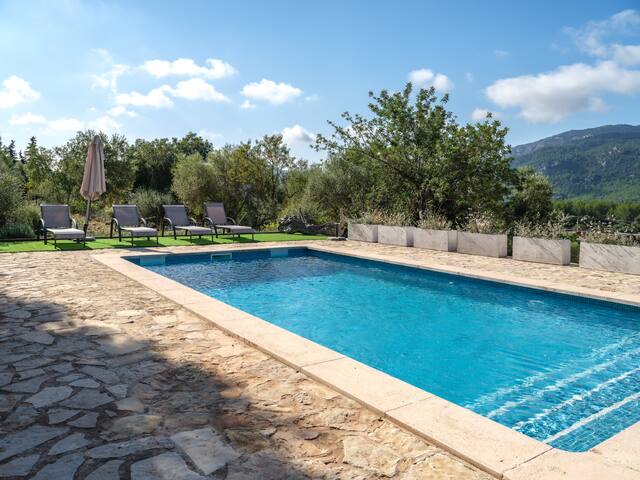 Preciosa casa familiar cerca Esporlas Na Servera gallery image 5