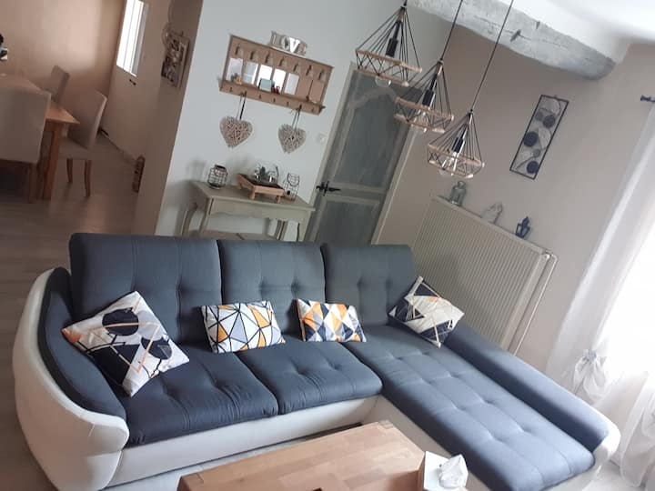 Agréable Maison De Village Avec Cours Privée - Provence-Alpes-Côte d'Azur