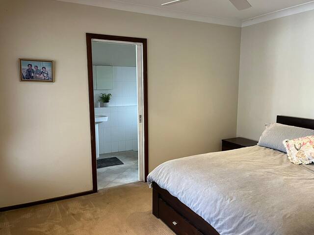 The Homely Home gallery image 3