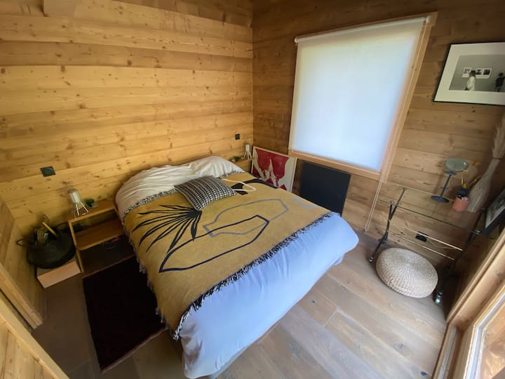 Საძინებელი 3 - სართული 1