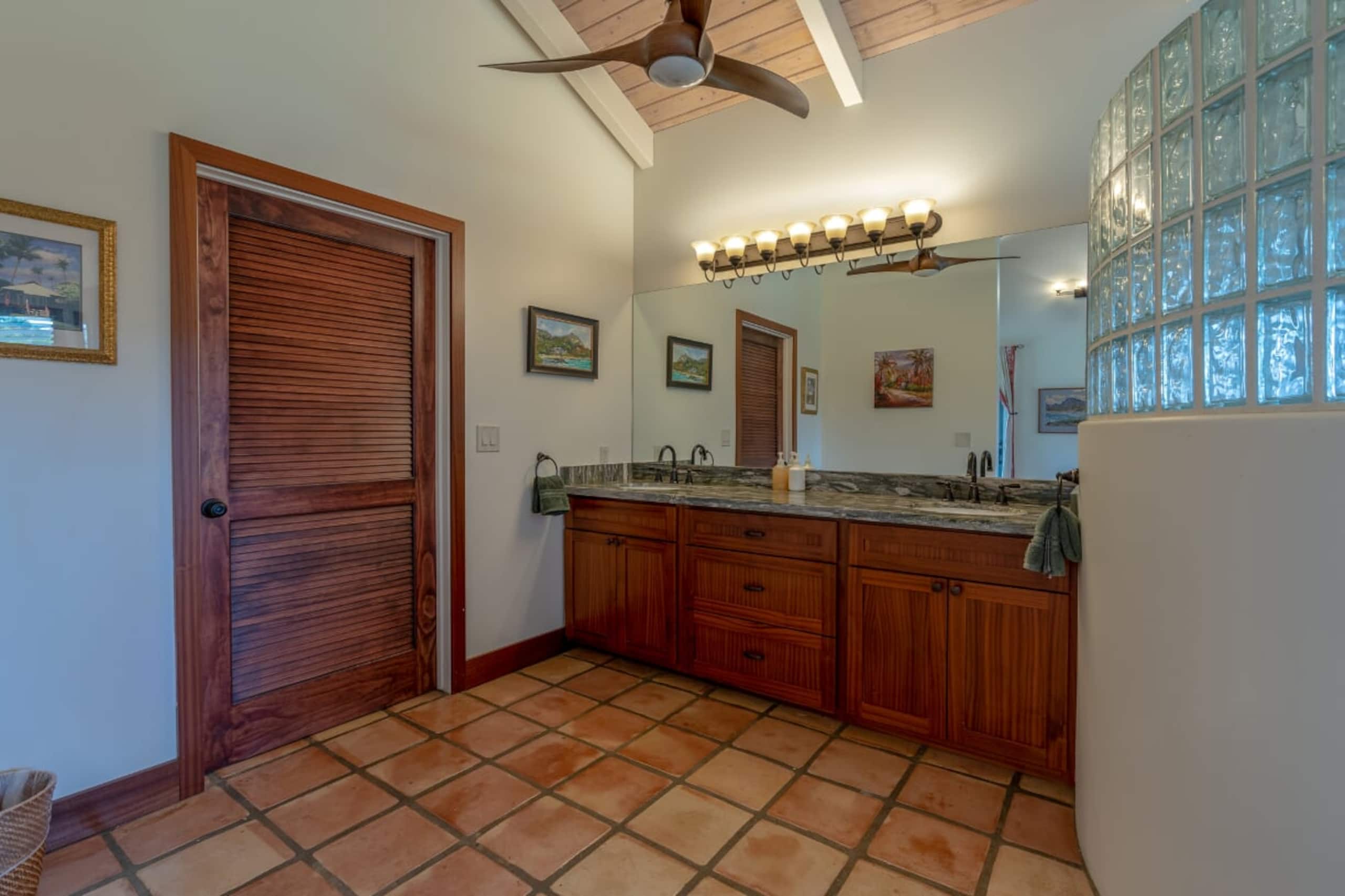 Home in Koloa · ★5.0 · 4 bedrooms · 6 beds · 3 baths - Image 12