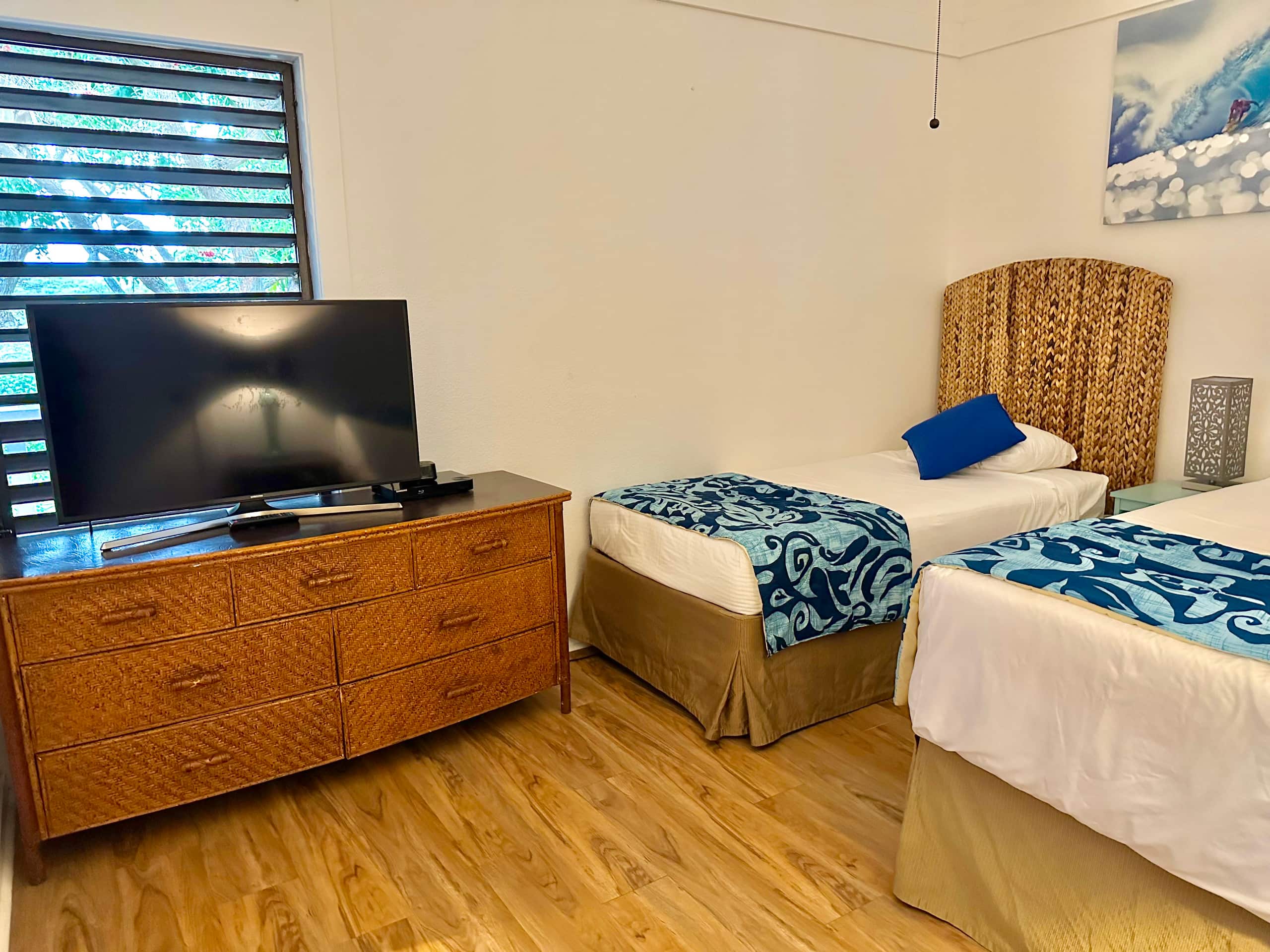 2/2 Partial Ocean View w/AC, Kiahuna Poipu Beach - Photo 14