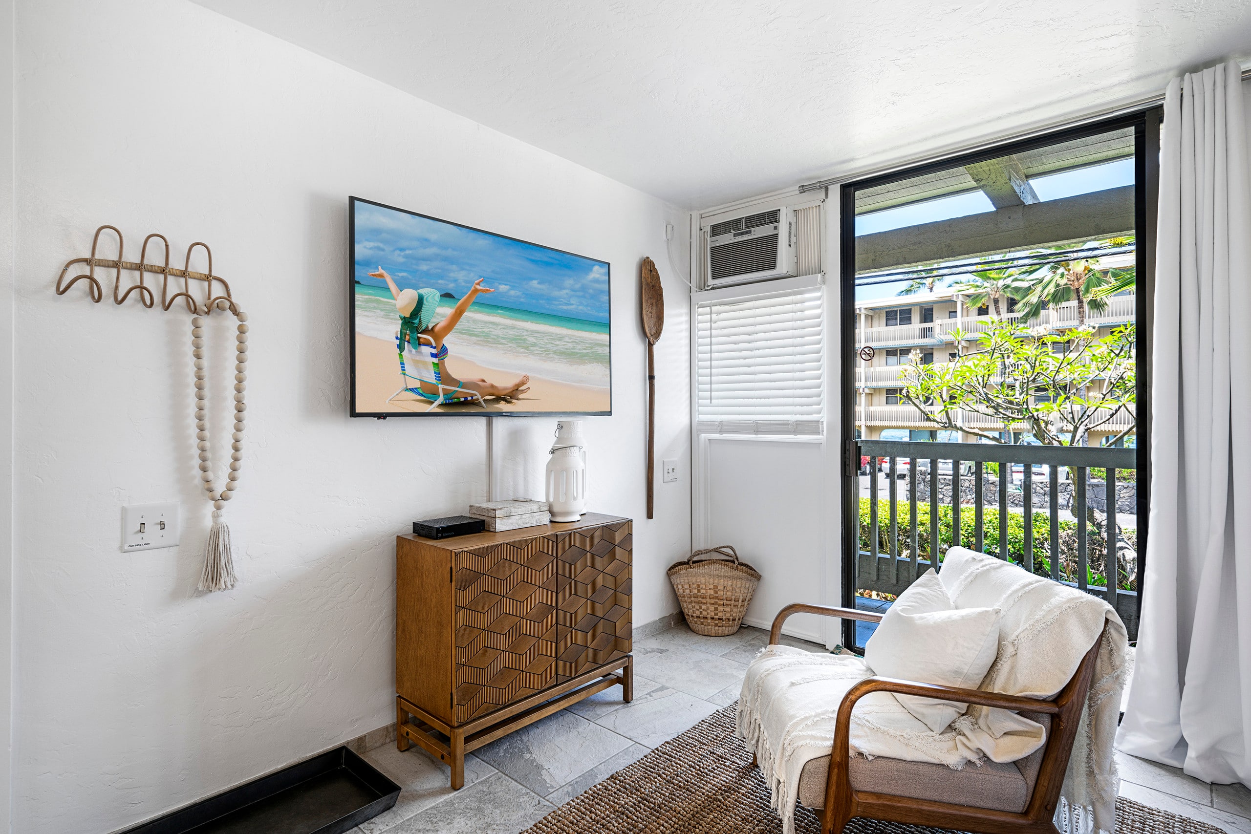 Condo in Kailua-Kona · ★4.85 · Studio · 1 bed · 1 bath - Image 2