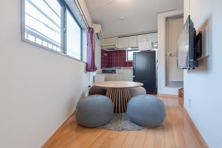 NEW!新宿区の戸建/新宿/池袋/貸切3階建て一軒家/2路線可能/高田馬場/雑司が谷/WiFi/4名 gallery image 2