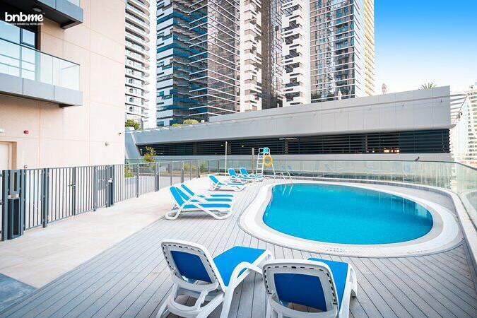 bnbme | 5 Min Walk to Dubai Mall, Stylish Oasis