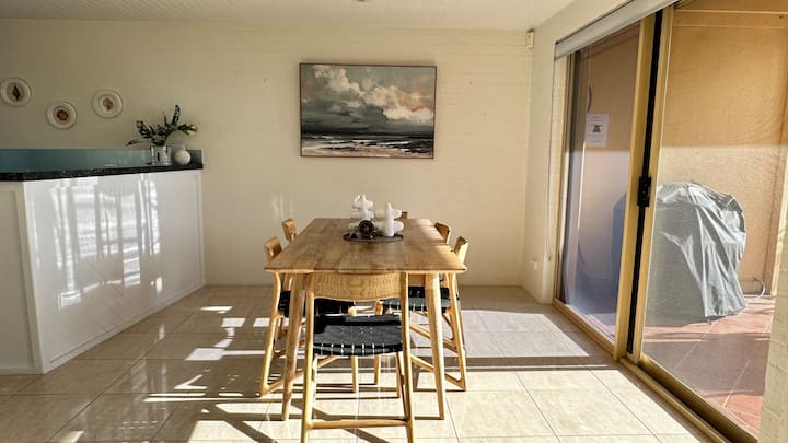 Modern and stylish family dining