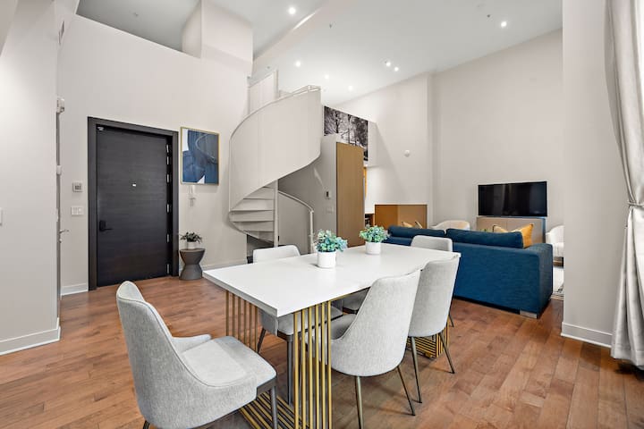 Nomade MTL| Old MTL | 3BR | 2.5Bath | Penthouse