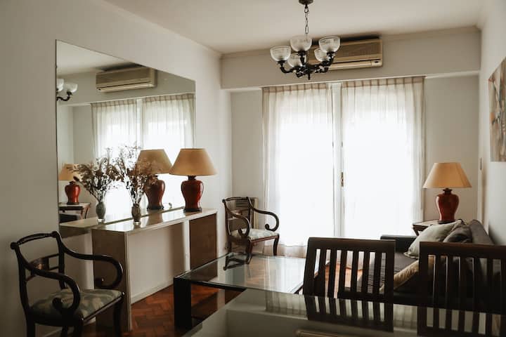 Amplio Departamento En Recoleta - Buenos Aires