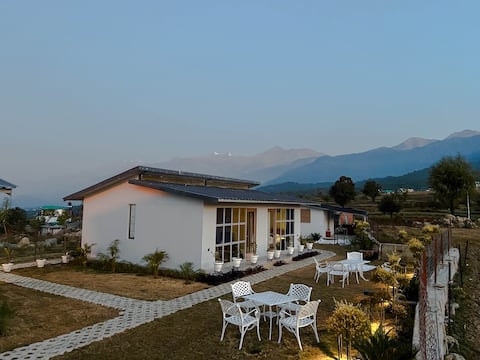 Breathtaking Views - Steps from Paragliding Site!