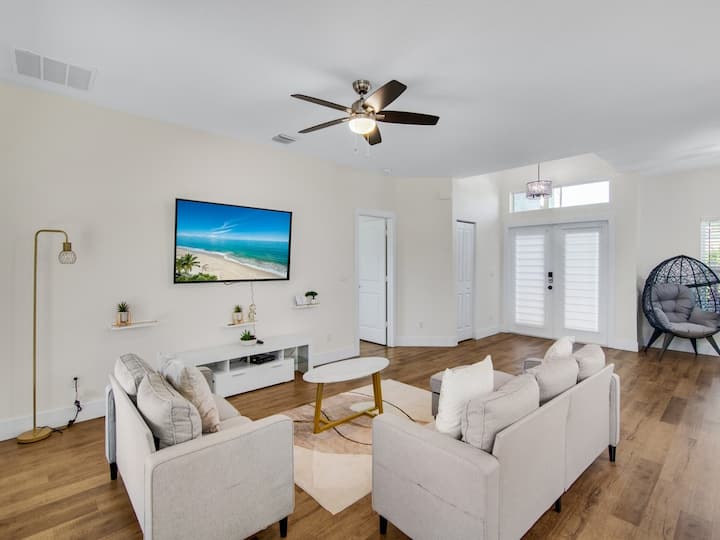 Modern 3/2 Home In Psl - ポートセントルーシー, FL